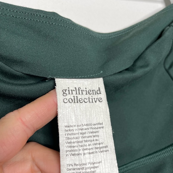 Girlfriend Collective | High Rise Compression Crop Legging Moss Small 19.5” - Picture 3 of 7